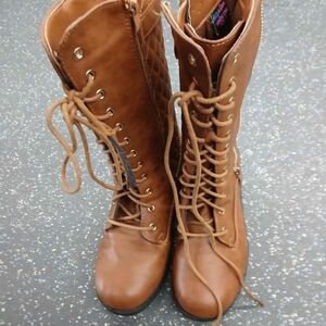 Stylish Brown Lace-Up Kids Boots